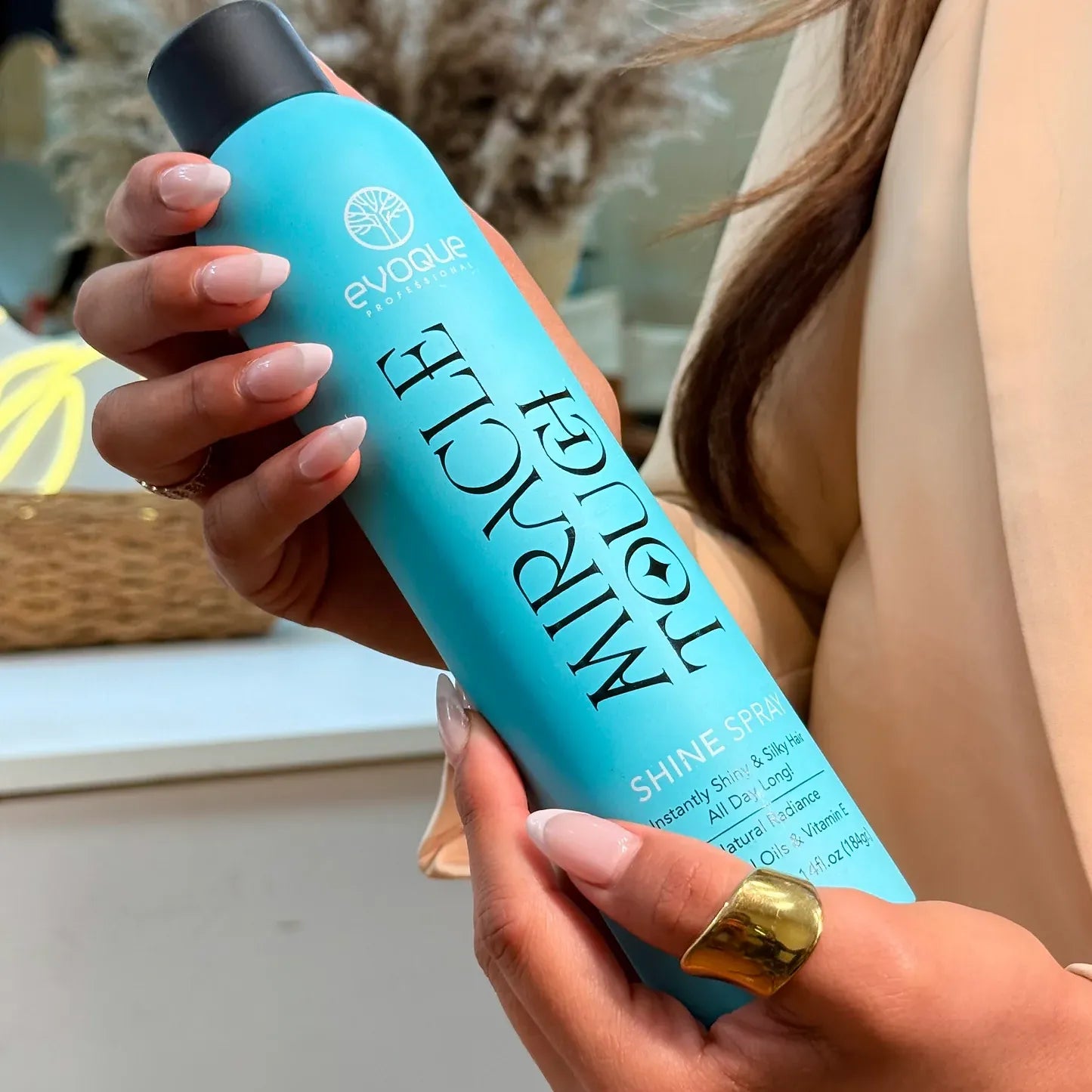 Evoque Miracle Touch Shine Spray